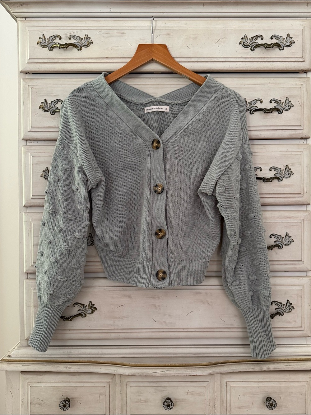 Vici Light Gray Button-Front Knit Cardigan